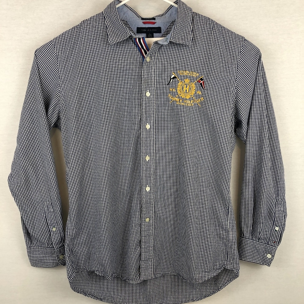 TOMMY HILFIGER | BIG Embroidered Crest Button Down